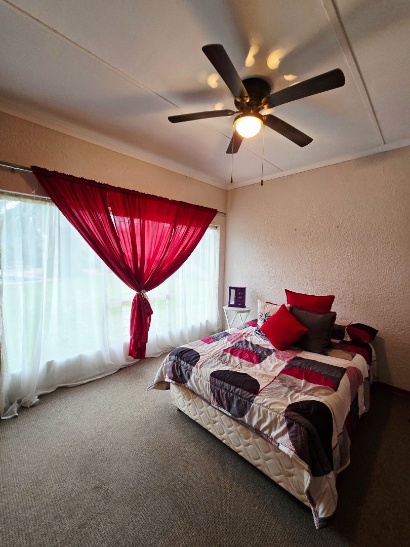 3 Bedroom Property for Sale in La Hoff North West